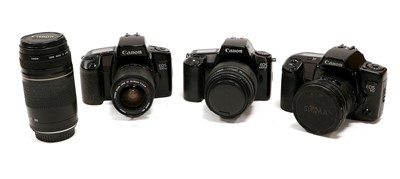 Lot 146 - Canon Cameras