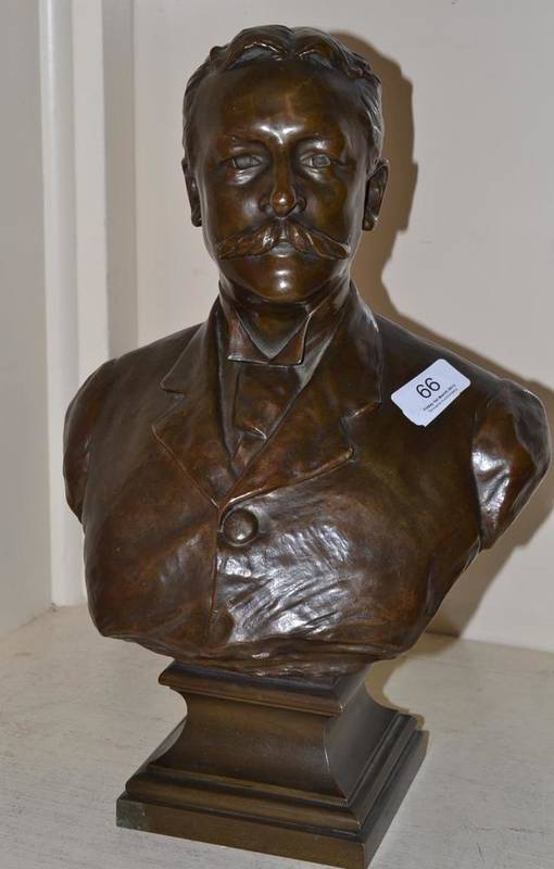 Lot 66 - A bronze bust by Georges van der Straeten, 38cm