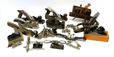 Lot 129 - Woodworking Planes