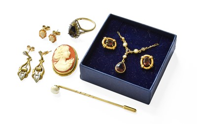 Lot 378 - A Quantity of Jewellery, including a cameo...