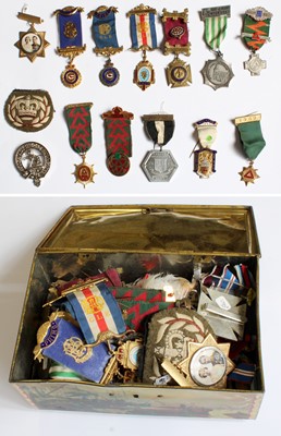 Lot 196 - Assorted Modern and Other Medals, enamel...