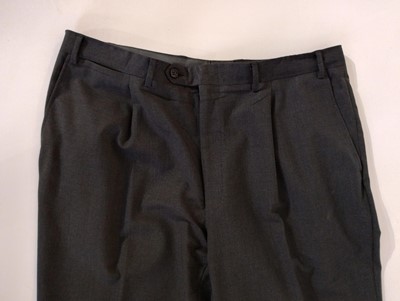 Lot 1023 - Gents Modern Costume, comprising a Cecil Gee...