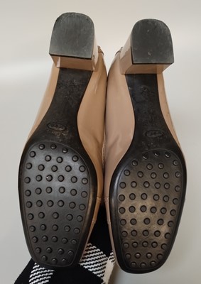 Lot 2192 - Modern Ladies Tod's Shoes and Accessories,...