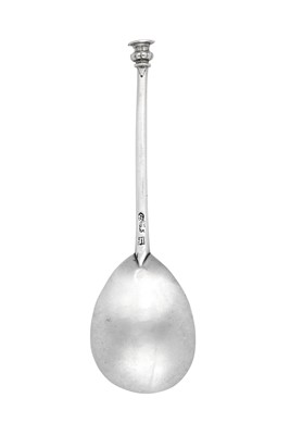 Lot 2039 - An Elizabeth I Parcel-Gilt Silver Seal-Top Spoon