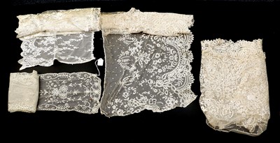 Lot 2037 - Early 20th Century Lace comprising a flounce...