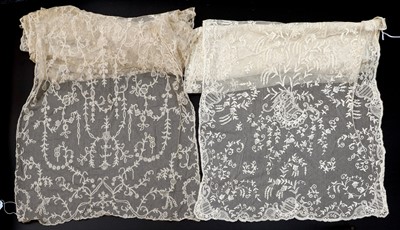 Lot 2038 - Early 20th Century Limerick Tambour Lace Stole...
