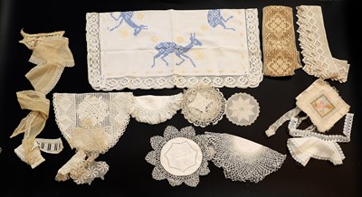 Lot 2031 - Early 20th Century Lace comprising four lace...