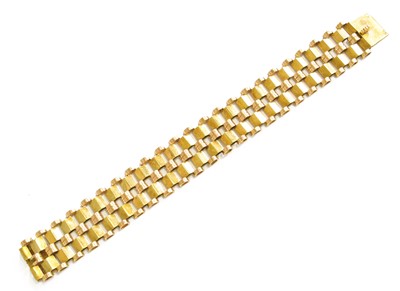 Lot 392 - A French Brick Link Bracelet, length 17.6cm