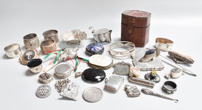 Lot 74 - A Collection of Assorted Objects of Vertu,...