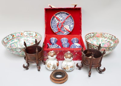 Lot 189 - Assorted Chinese and Japanese Porcelain,...