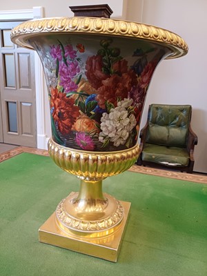 Lot 105 - A Vienna-Style Porcelain Campana Vase, late...