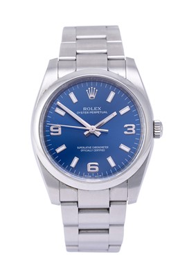 Lot 2201 - Rolex: A Stainless Steel Automatic Centre...