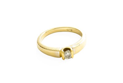 Lot 391 - An 18 Carat Gold Diamond Solitaire Ring, the...