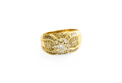 Lot 352 - An 18 Carat Gold Diamond Cluster Ring, the...