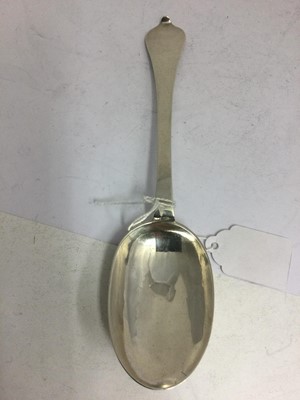 Lot 2042 - A Queen Anne Silver Dog-Nose Spoon