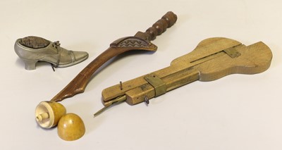 Lot 2060 - 19th Century and Later Sewing and Knitting...