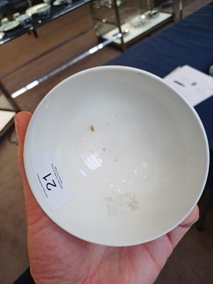 Lot 21 - A Chinese Porcelain Bowl, Chenghua reign mark...