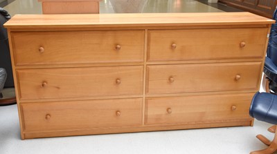 Lot 1168 - A 20th Century Large Oak Six Drawer Chest,...