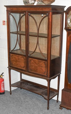 Lot 1290 - A Denby & Spinks, Leeds, Mahogany Display...