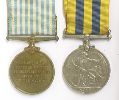 Lot 90 - A Korea Pair, comprising Korea Medal 1950-53,...