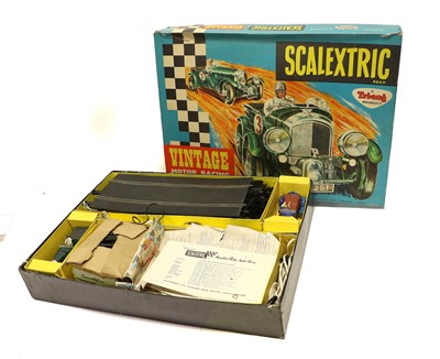 Lot 3404 - Scalextric Set V33 Vintage Motor Racing