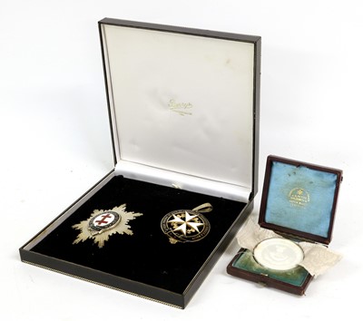 Lot 118 - A Silver and Enamel Knights Templar...