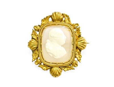 Lot 488 - An Agate Cameo Brooch, the cushion shaped...