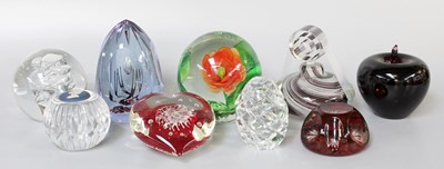 Lot 250 - A Group of 20th century Paperweights,...