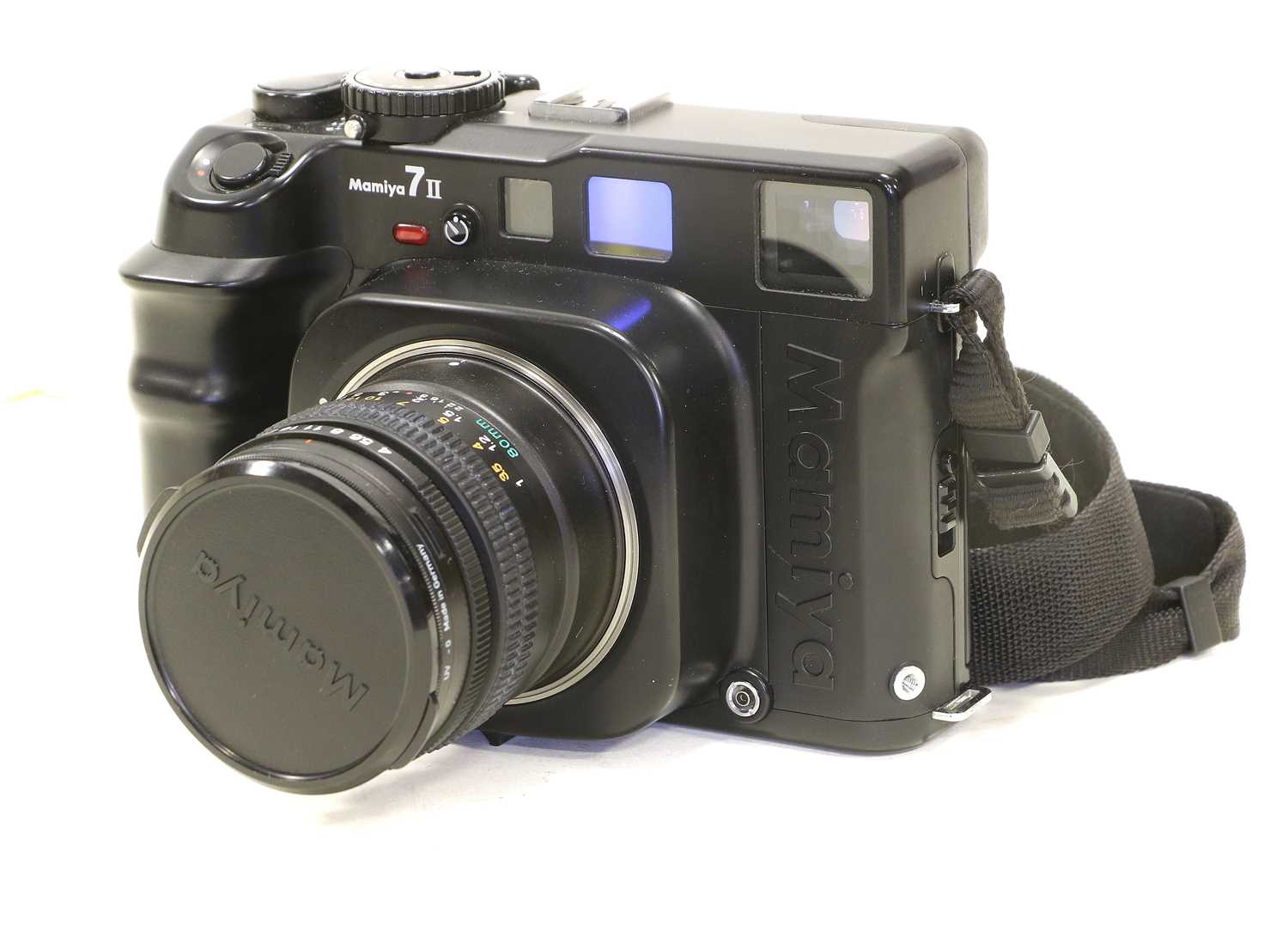 Lot 151 - Mamiya 7ii Camera