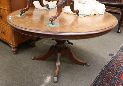 Lot 1172 - An Early 19th Century Mahogany Circular Tilt...