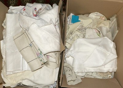 Lot 1213 - Two boxes of various linen