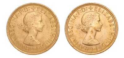 Lot 198 - 2x Elizabeth II, Sovereigns 1962; minor edge...