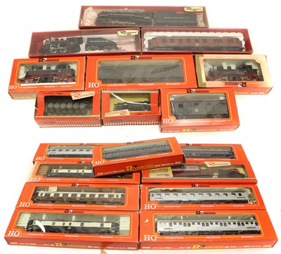 Lot 3299 - Rivarossi HO Gauge Locomotives And Rolling Stock