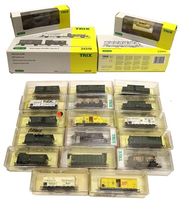 Lot 3353 - Trix HO Gauge 2201 Steam Railcar