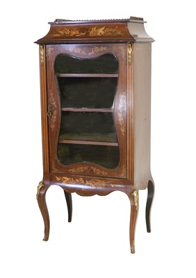 Lot 104 - An Edwardian Mahogany, Boxwood-Strung and...