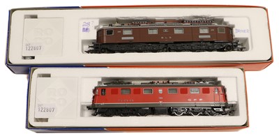 Lot 3334 - Roco HO Gauge Pantograph  Locomotives