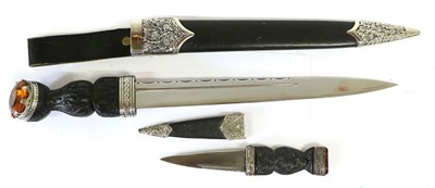 Lot 234 - A Modern Scottish Dirk, the 29cm single edge...