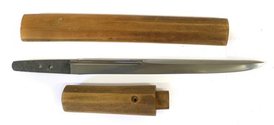 Lot 186 - A Japanese Shinto Tanto, the 24.5cm steel...