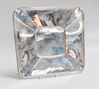 Lot 24 - A George V Silver Dish, by Frank Cobb and Co....