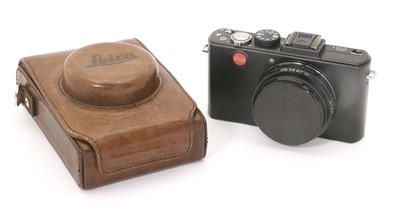 Lot 142 - Leica D-Lux 5 Camera