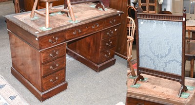 Lot 1295 - A Henry Sabitt, Kings Road, Chelsea, Mahogany...