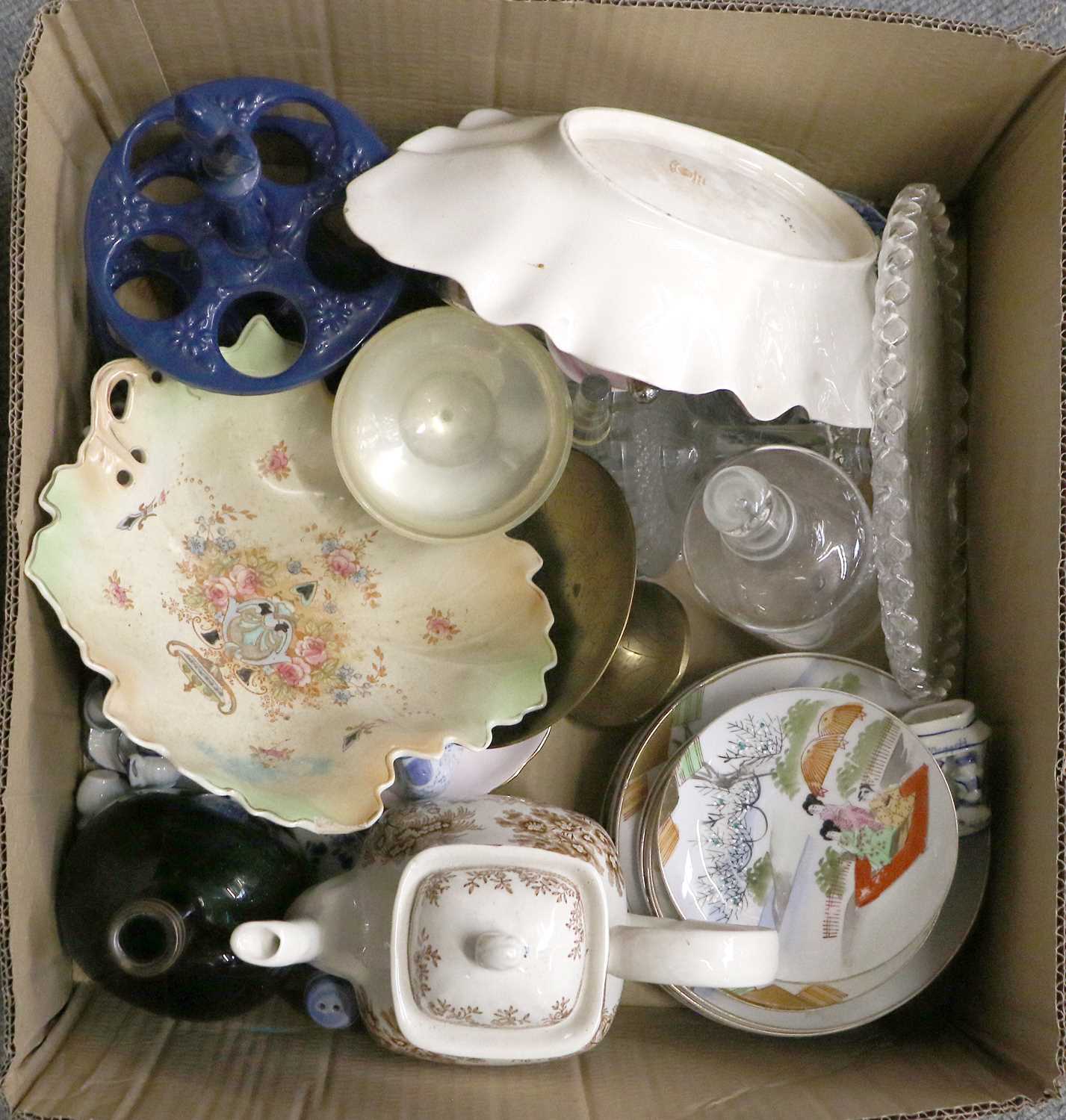Lot 306 Various Household Decorative Items,