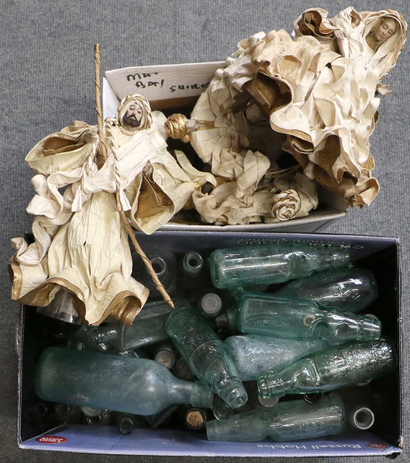 Lot 306 Various Household Decorative Items,