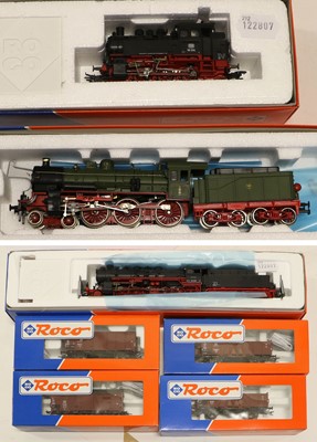 Lot 3319 - Roco HO Gauge Berlin Blockade Set