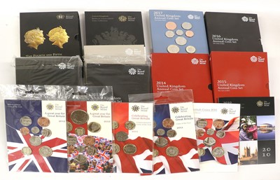 Lot 370 - Assorted Royal Mint Brilliant Uncirculated and...