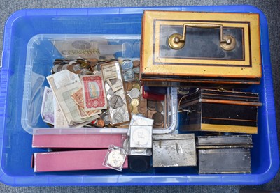 Lot 205 - Mixed Lot of British and World Coins; to...