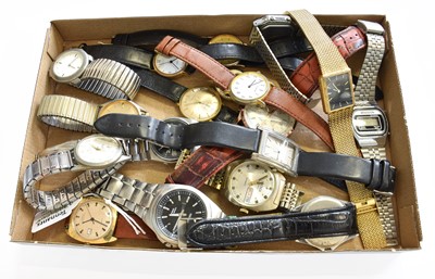 Lot 39 - Seiko Kenetic, Seiko Wristwatches, and a...