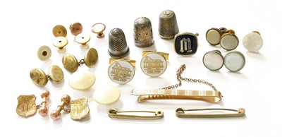 Lot 398 - A Small Quantity of Jewellery, including a 9...