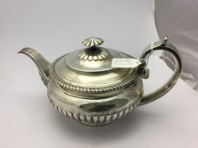 Lot 2263 - A Three-Piece George IV Silver Tea-Service