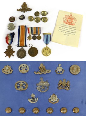 Lot 19 - A 1914 Star, awarded to SE-819 PTE.M.MARTIN, A....